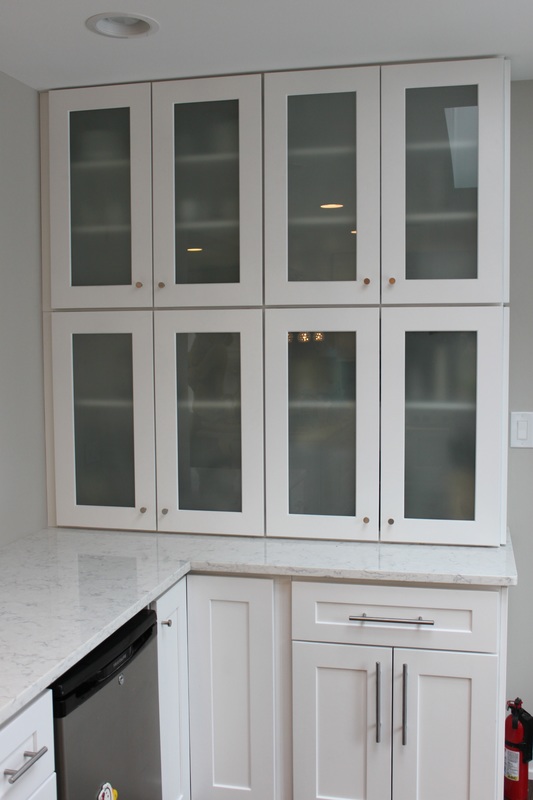 white, shaker, cabinet, Chicago, kitchen, interior design