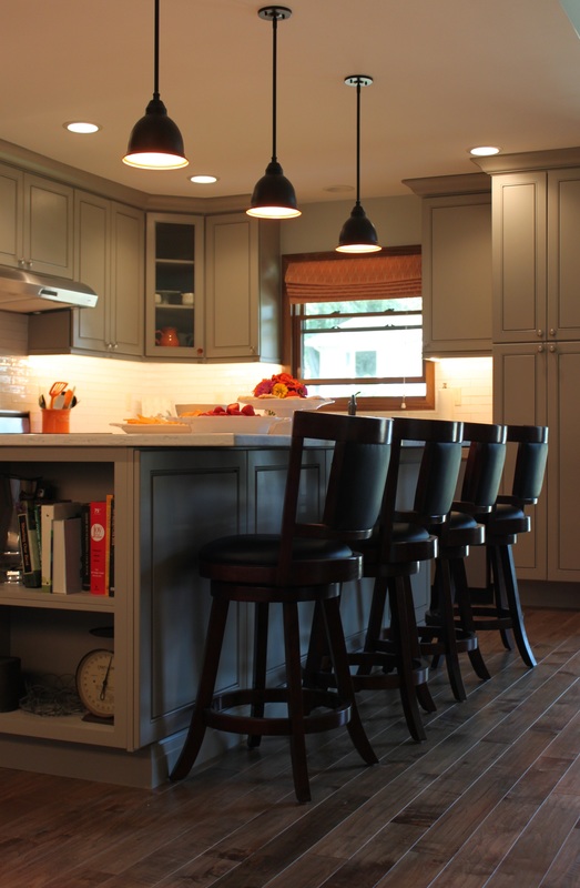 grey cabinets, transitional kitchen, pendant lights, island, interior design, Chicago